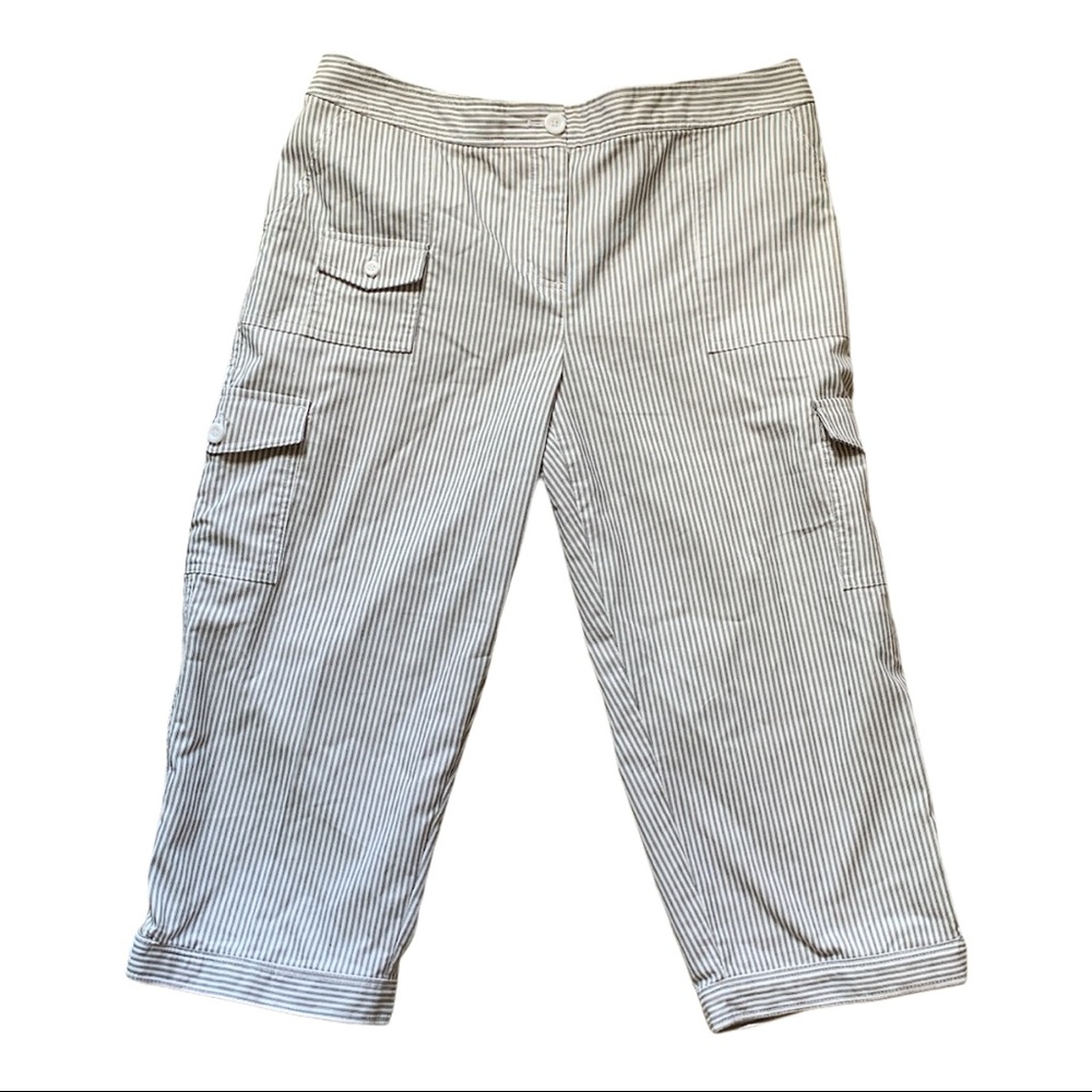 IZOD Capri Pinstriped Dress Pants Black & White Comfy Sport Fitted